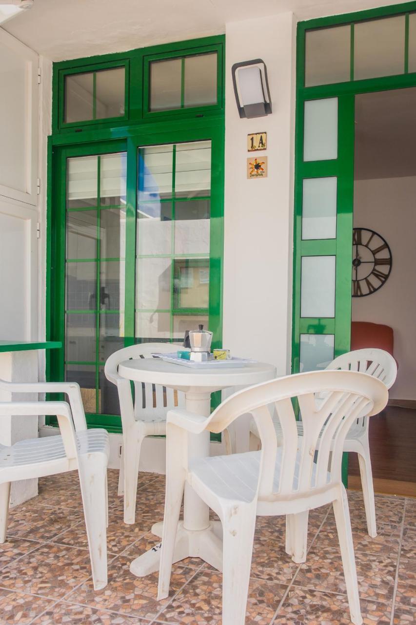 Apartamentos Haria En Puerto Del Carmen 蒂亚斯 外观 照片