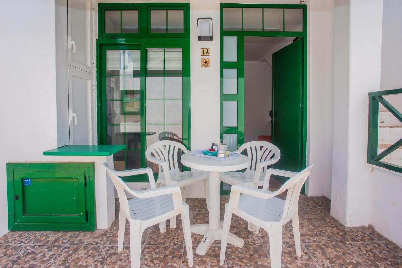 Apartamentos Haria En Puerto Del Carmen 蒂亚斯 外观 照片
