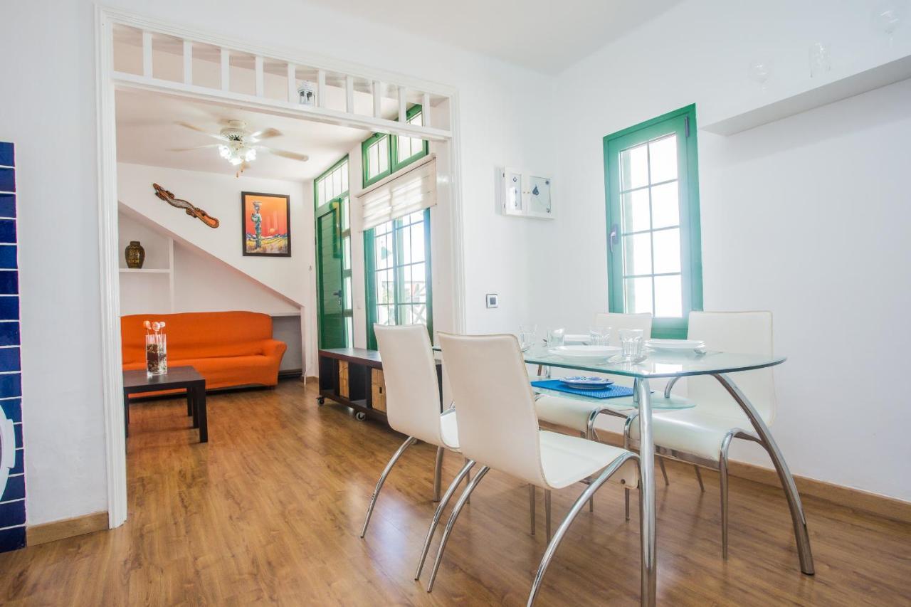 Apartamentos Haria En Puerto Del Carmen 蒂亚斯 外观 照片