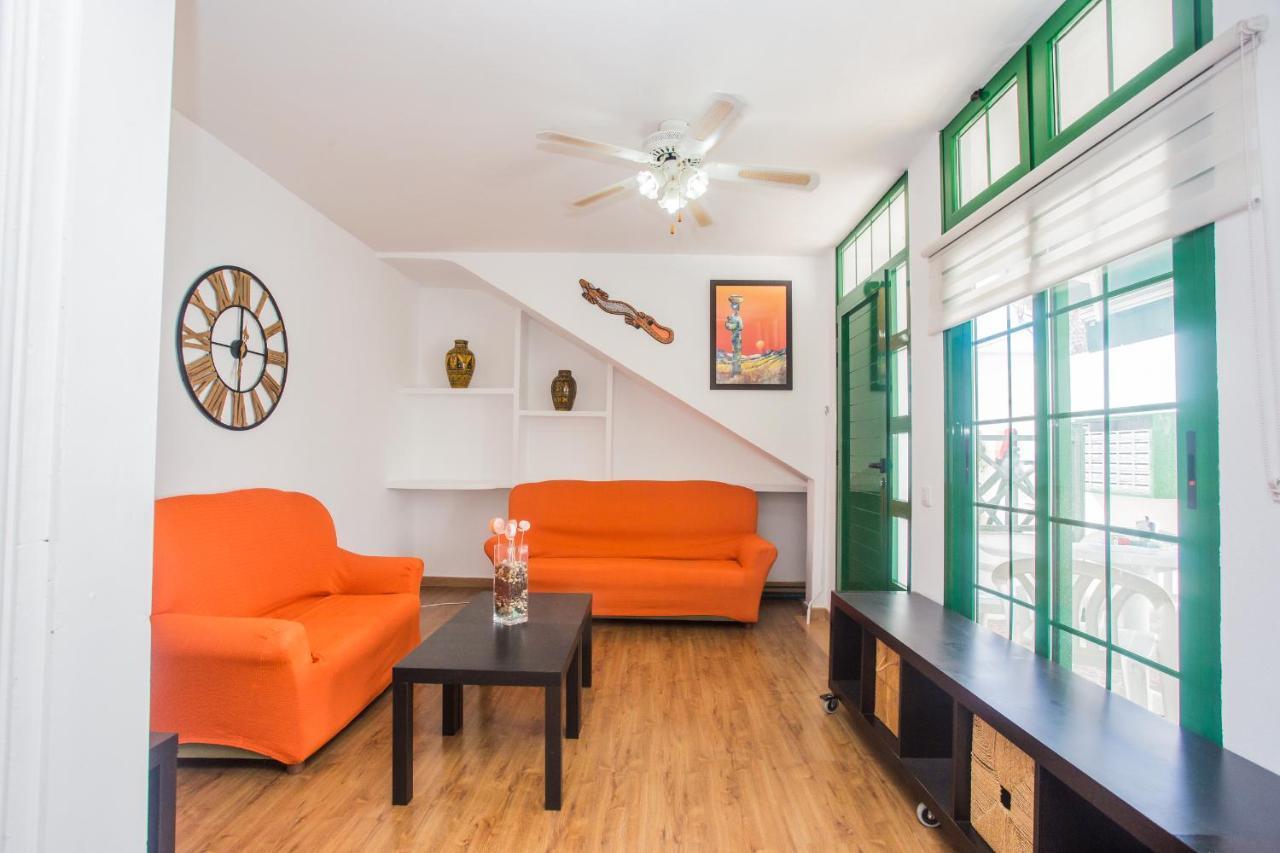 Apartamentos Haria En Puerto Del Carmen 蒂亚斯 外观 照片