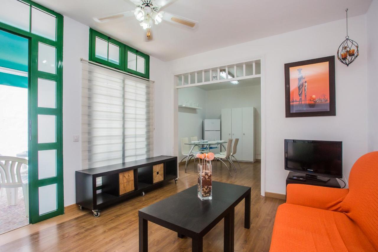 Apartamentos Haria En Puerto Del Carmen 蒂亚斯 外观 照片